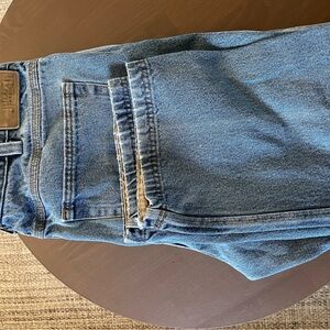Duluth Trading Co Relaxed Fit Blue Jeans